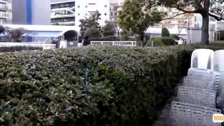 偷拍奶子整得很漂亮的美眉洗澡出来搽护肤品